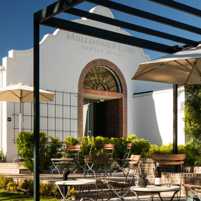 5b5f08fc14ce9-Architecture - Tomeu Esteva02